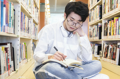清華大學(xué)在職研究生